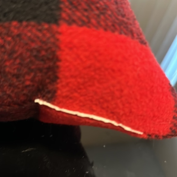 Pair of Vintage red black plaid wool pillows feathers set of two - Picture 6 of 7
